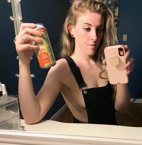 Beerbabes pornstar erotic archive