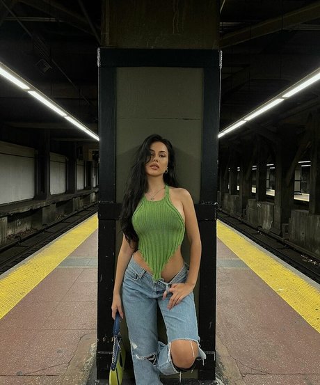 Doina Barbaneagra model best archive