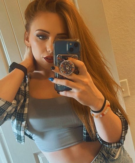 Isla Dawn best model photos