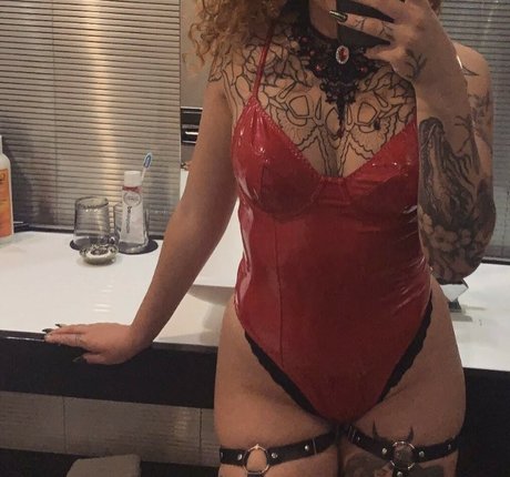 amateur wife onlyfans exclusive image