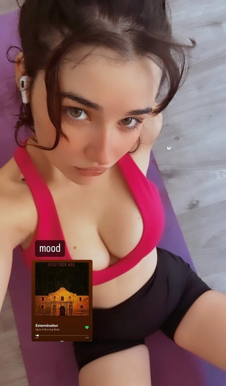 Michele Alves nudes model photos