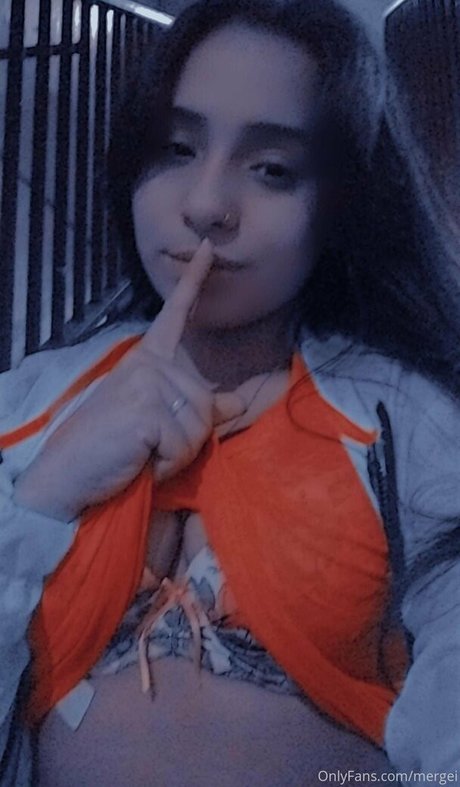 yiyisweetcousin model nudes pictures
