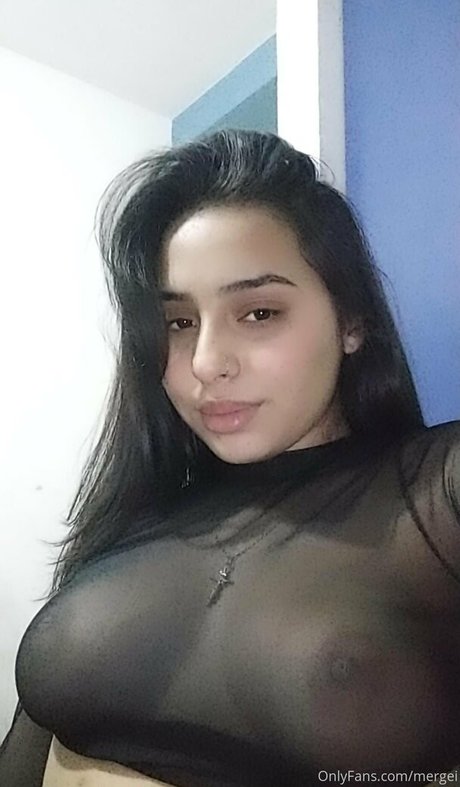 yiyisweetcousin hot pornstar pic