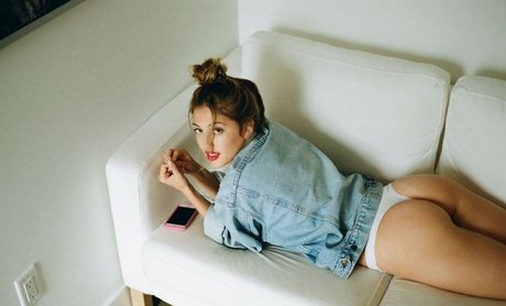 Lindsey Kevitch star best pictures