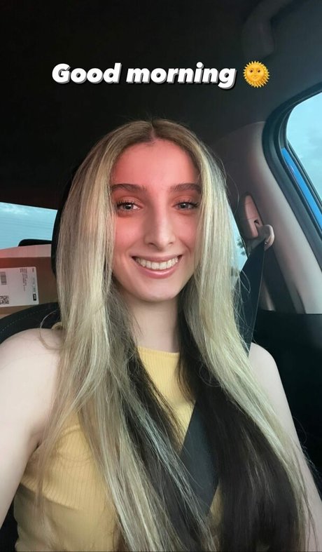 Yanellis Linares porn model photo