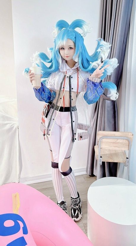 kuuko naked model img