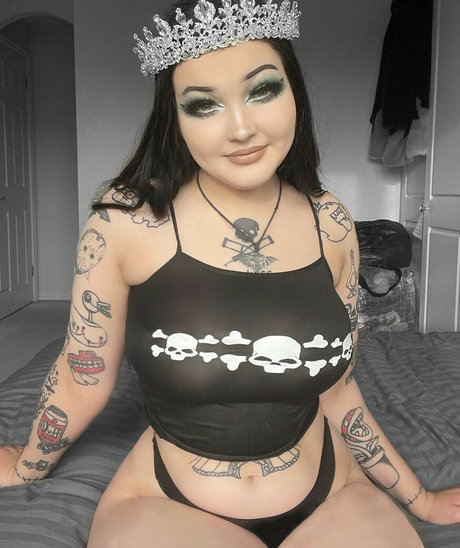 Missspookyrose model naked img