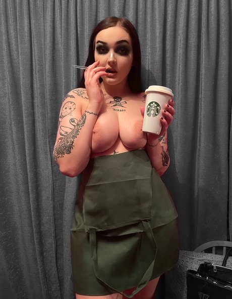 Missspookyrose model naked pic