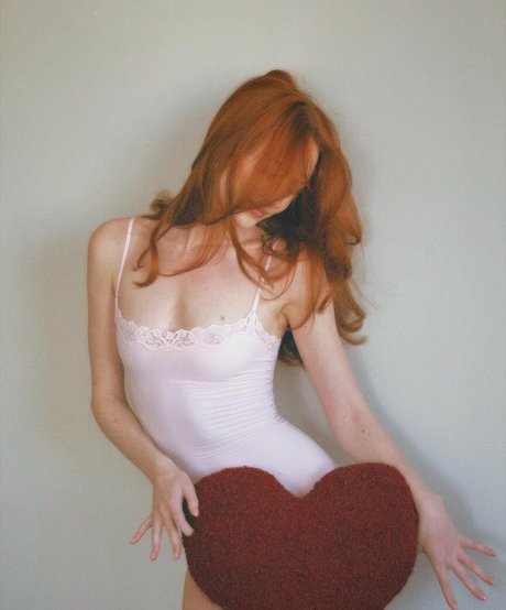 Kennedy Walsh art actress img