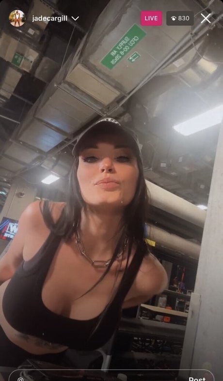 Saraya Bevis beautiful pornstar pic