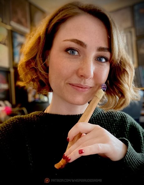 WhisperAudios ASMR adult model img