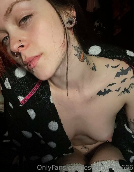 estellbunny666 top model photo
