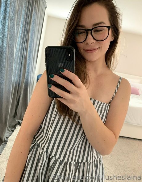 lusheslaina high quality pornstar picture