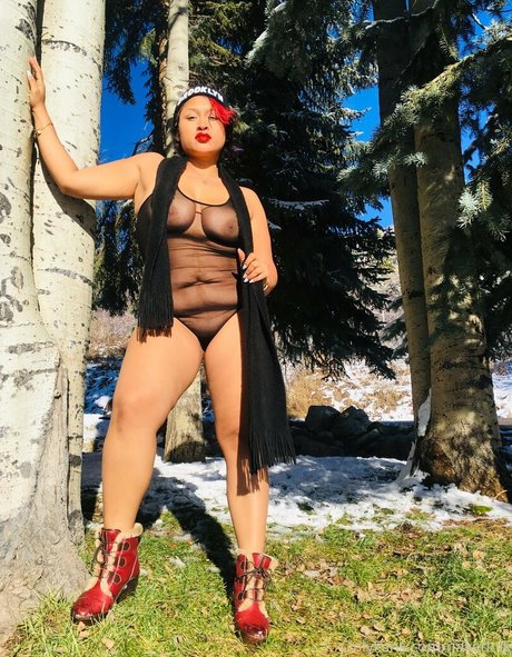 nakedintelligenceraw model porn photos