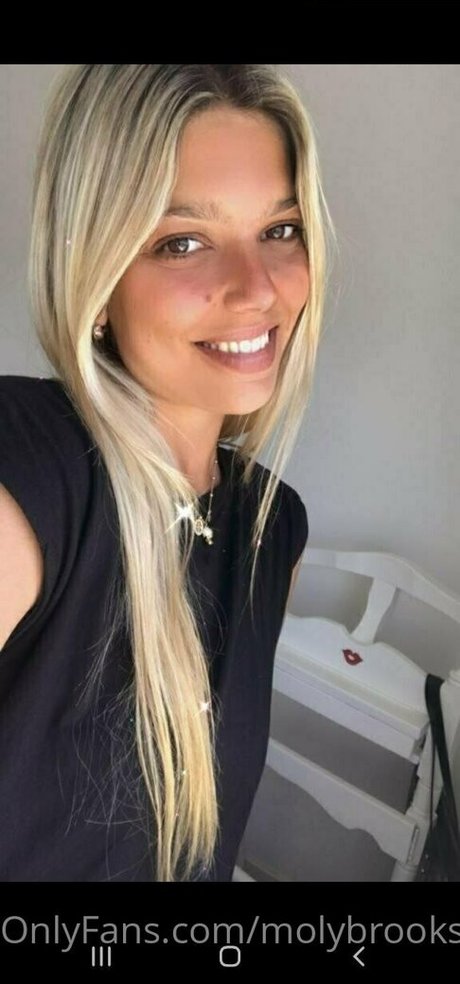 molybrooks perfect pornstar picture
