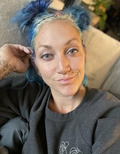 taylorraz pornstar art galleries