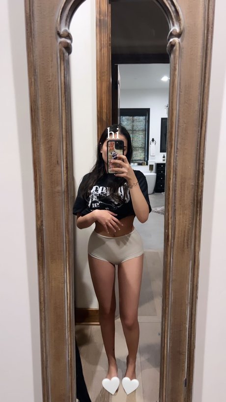 Ellerie Marie pornstar beautiful gallery
