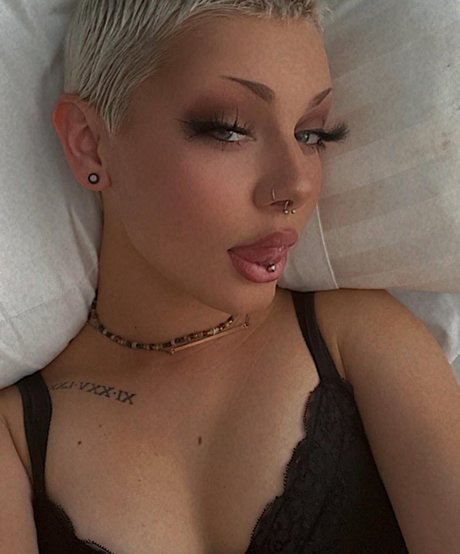 Kirstin Anderson model sexy picture