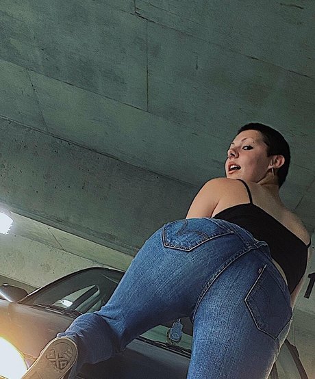 Kirstin Anderson adult model galleries
