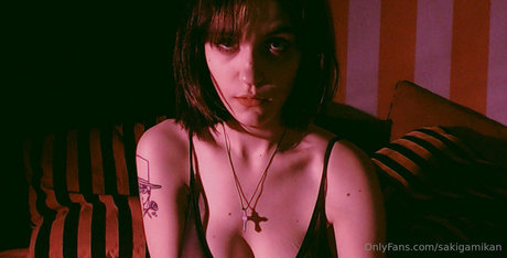 Sakigamikan nude model galleries