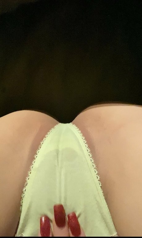 luxurypetite star top picture