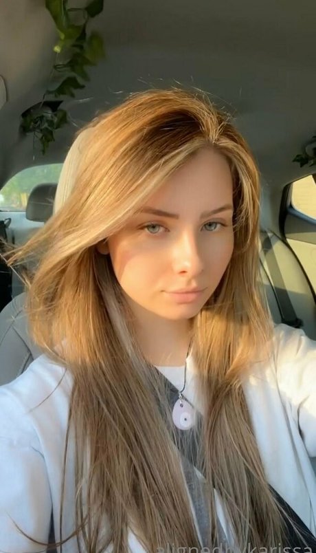 alignedbykarissa exclusive pornstar photos