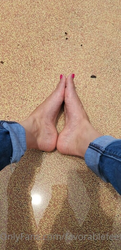 favorablefeet11 naked actress pics