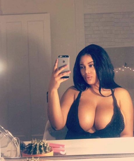 Gabrielle Logan pornstar beautiful photo