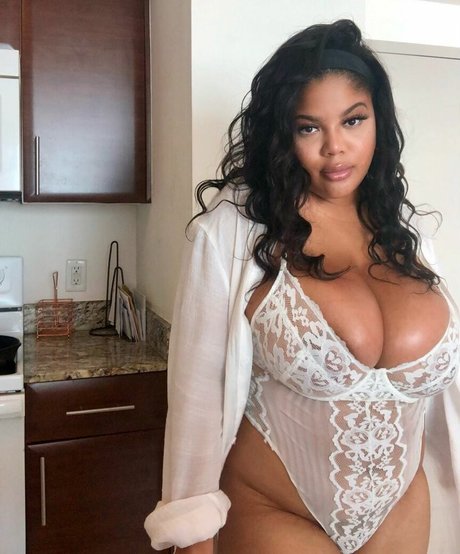 Gabrielle Logan sex pornstar pics