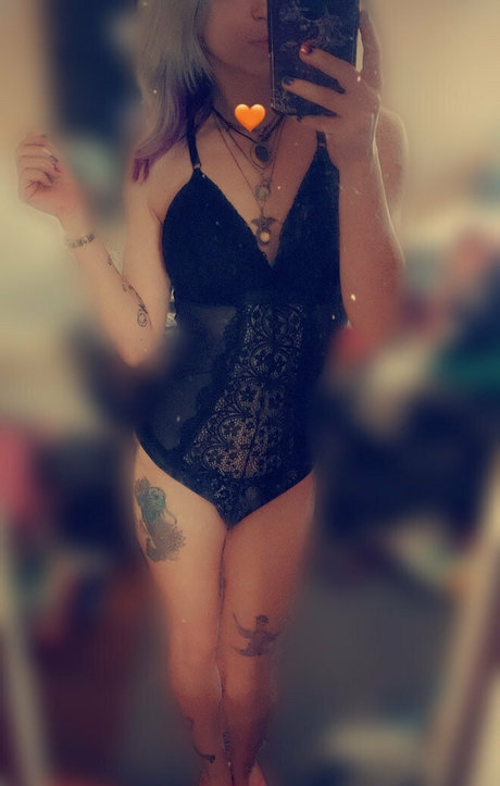 milf young onlyfans free gallery