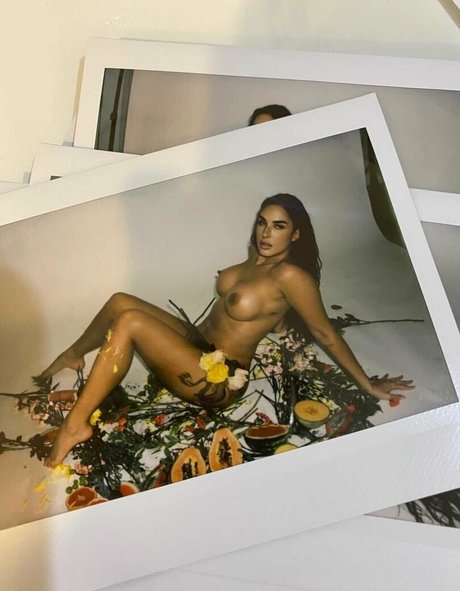 theferrera erotic model photos