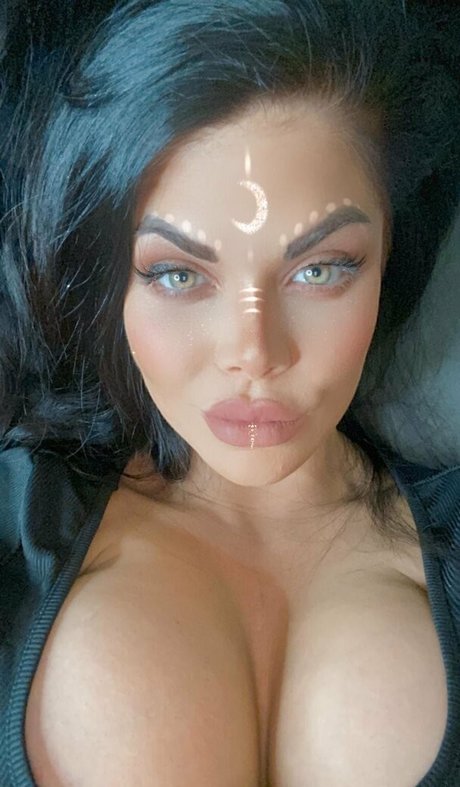 theferrera pornstar nude img