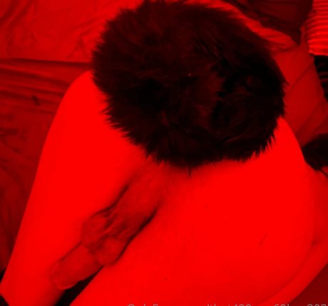 that420one69boy303 star erotic photo