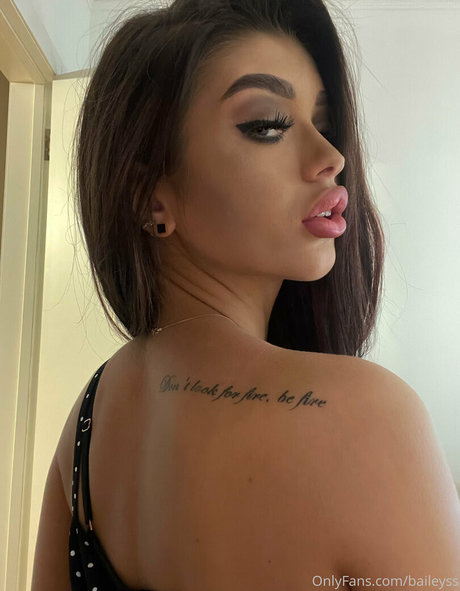 baileyss pornstar nudes photo