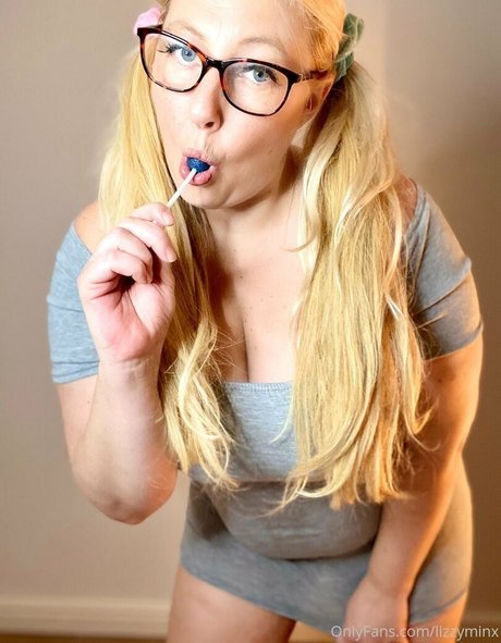 lizzyminx porn star galleries