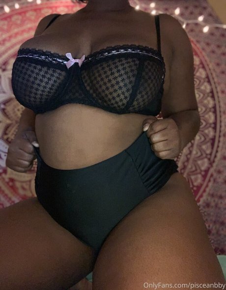 pisceanbby erotic star images
