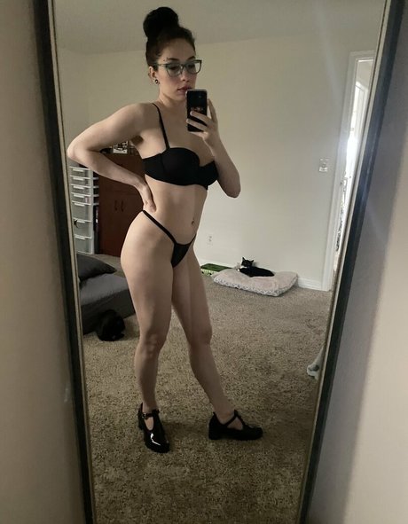 ghostlygothx model xxx gallery