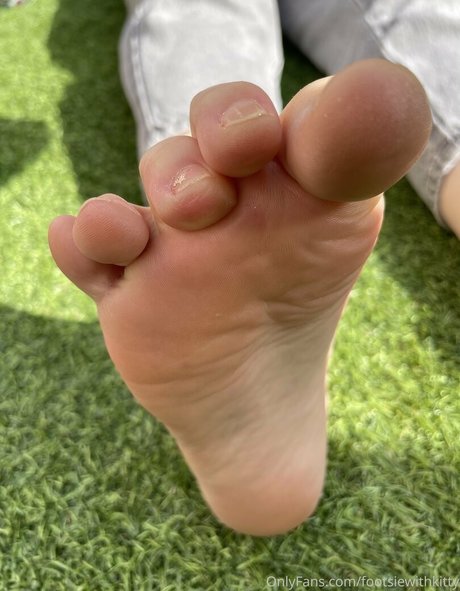 footsiewithkitty star adult photo