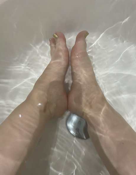 footsiewithkitty naked pornstar picture