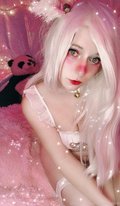 hollynicolebtch free actress img
