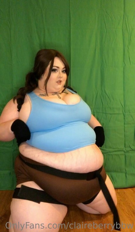 claireberrybbw star naked pic
