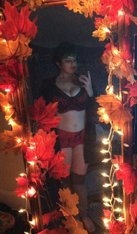 crazyplantlady star hot image