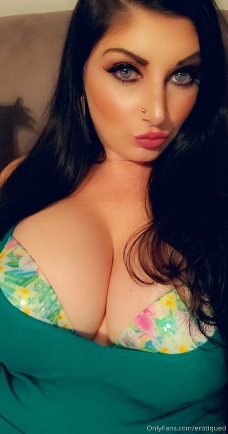 erotiqued perfect pornstar image