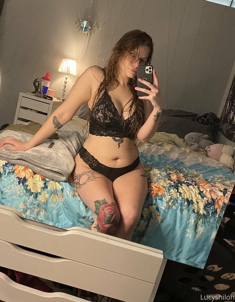 lucyshilohcam star sex image