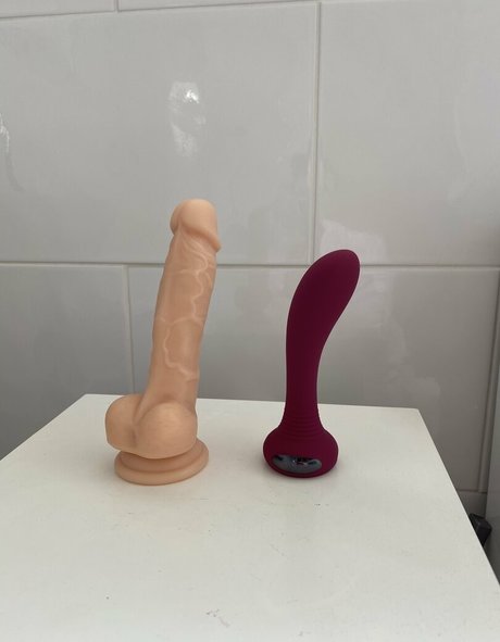 knees onlyfans beautiful pictures