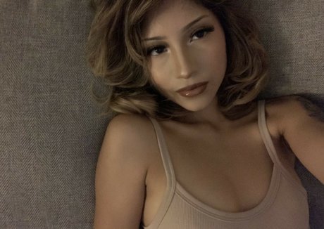 Stardustsvm pornstar naked img