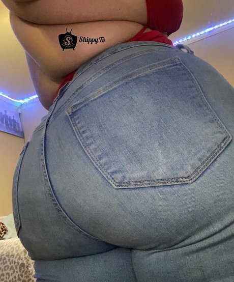 theyhateshippy top profile image
