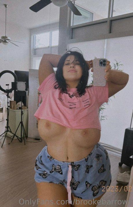 Brooke Barrows top profile image