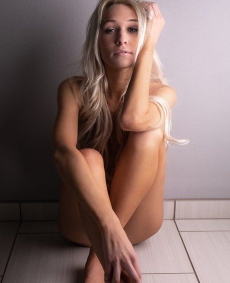 Kalee Kowalski perfect star pictures