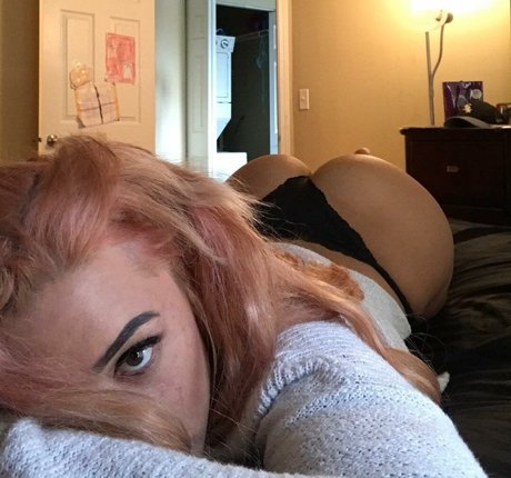 Mariah Garcia star exclusive picture